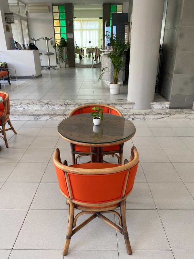 Hotel Flying Pesaro Dış mekan fotoğraf