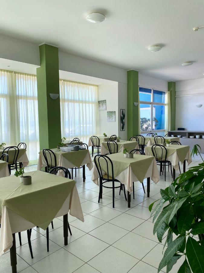 Hotel Flying Pesaro Dış mekan fotoğraf