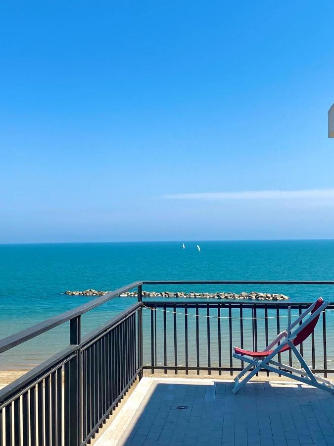 Hotel Flying Pesaro Dış mekan fotoğraf